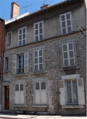 t2 à la location -   08130  ATTIGNY, surface 36 m2 location t2 - UBI461565203